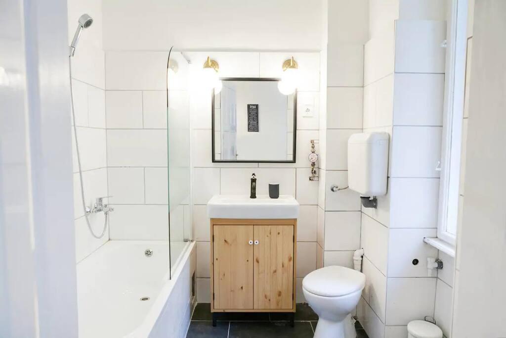 Central 30M2 A/C Apartment, 3 Min From Ny Cafe Budapeşte Dış mekan fotoğraf
